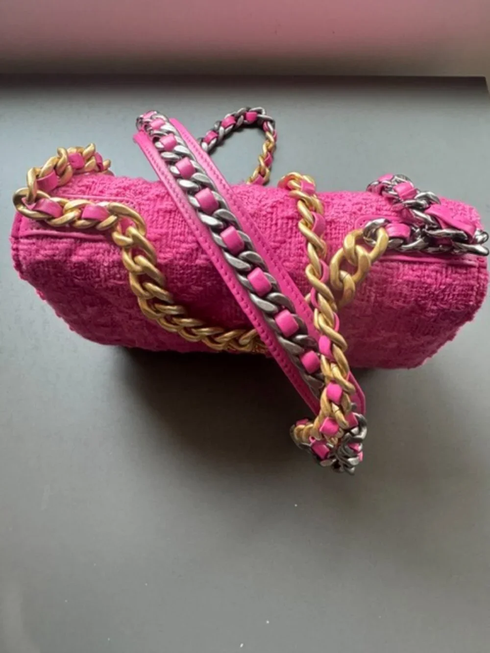 Chanel Pink Tweed 19 Wallet on Chain FW 2019 with lambskin coin purse NIB